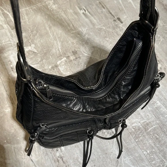 Silence + Noise Utility Washed Vegan Leather Shoulder Bag - Picture 6 of 6